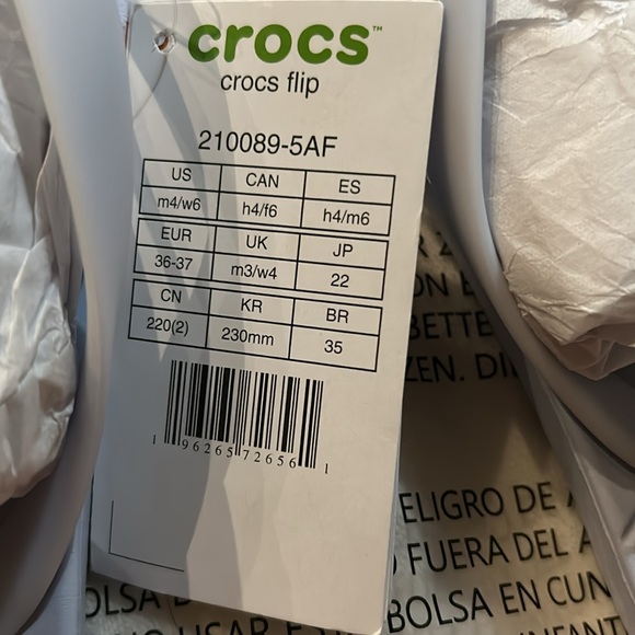 Crocs flips - Picture 3 of 8